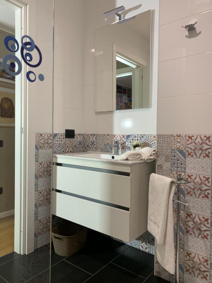Bed & Breakfast Indi Thelar Villa Guardia ภายนอก รูปภาพ